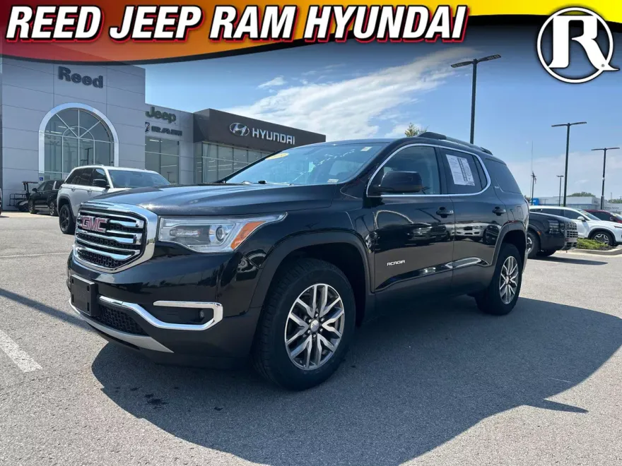 2019 Gmc Acadia SLE photo 1