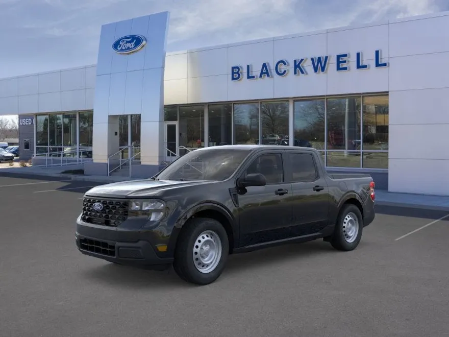 2025 Ford Maverick XL photo 1