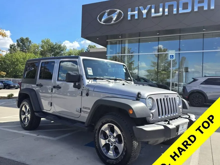 2017 Jeep Wrangler Unlimited Sport photo 1