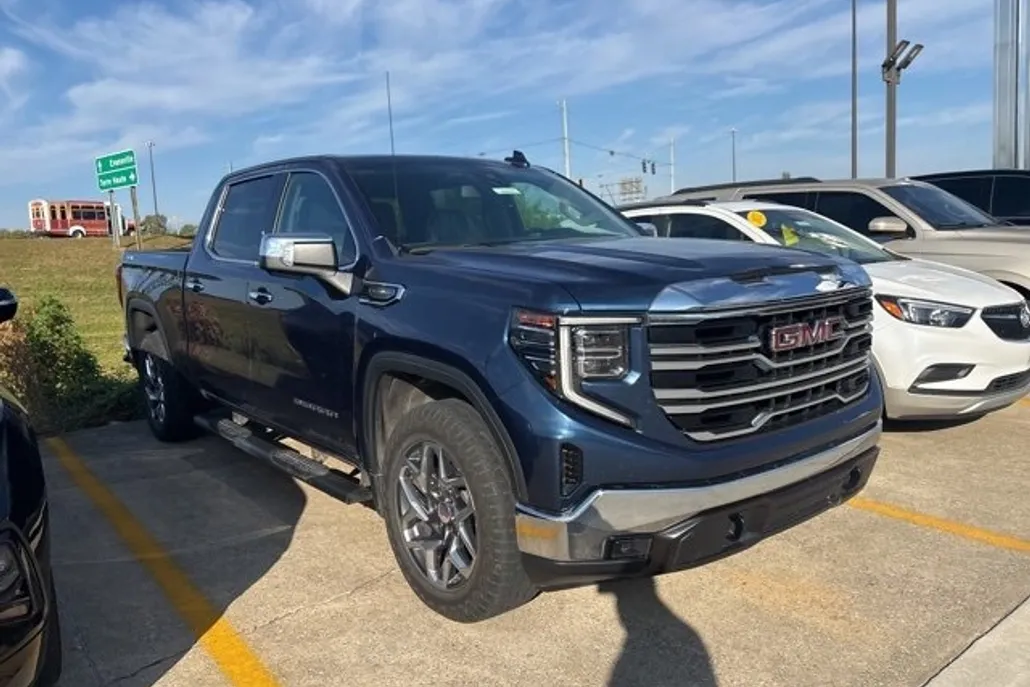2023 Gmc Sierra 1500 SLT photo 1