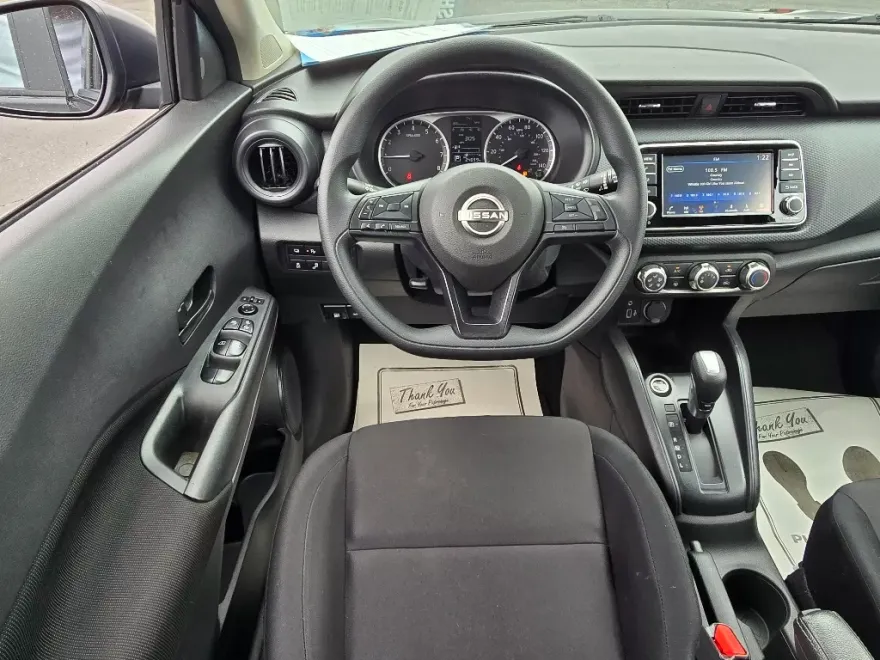 2024 Nissan Kicks S photo 1