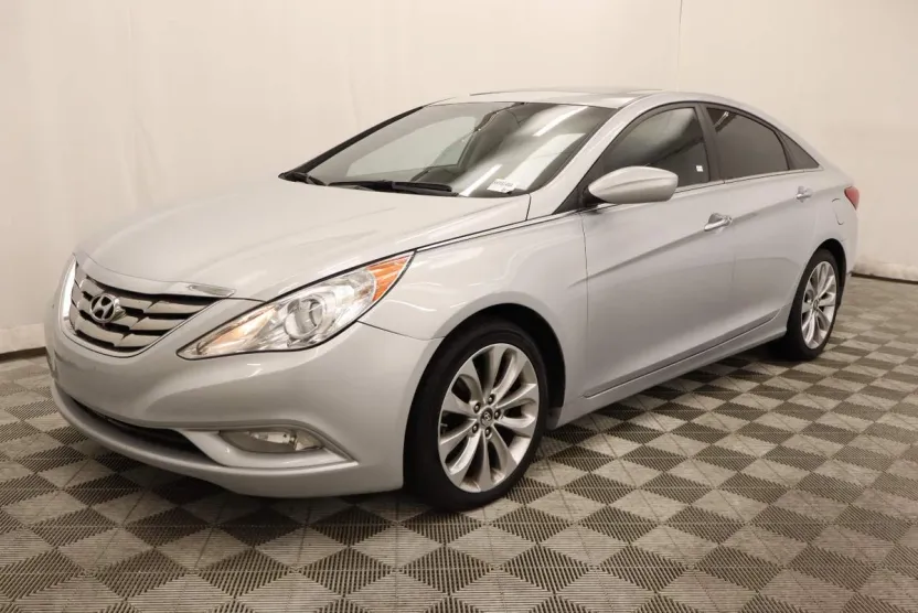 2011 Hyundai Sonata SE 2.0T photo 1