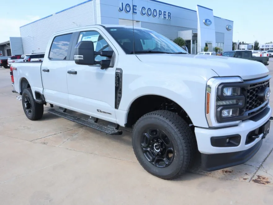 2025 Ford F-250 XL photo 1