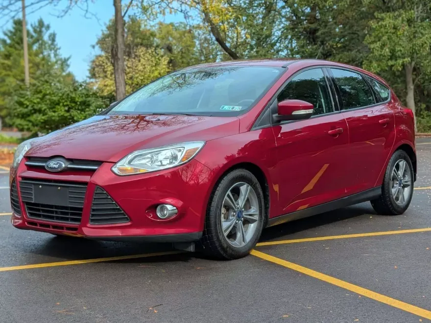 2014 Ford Focus SE photo 1