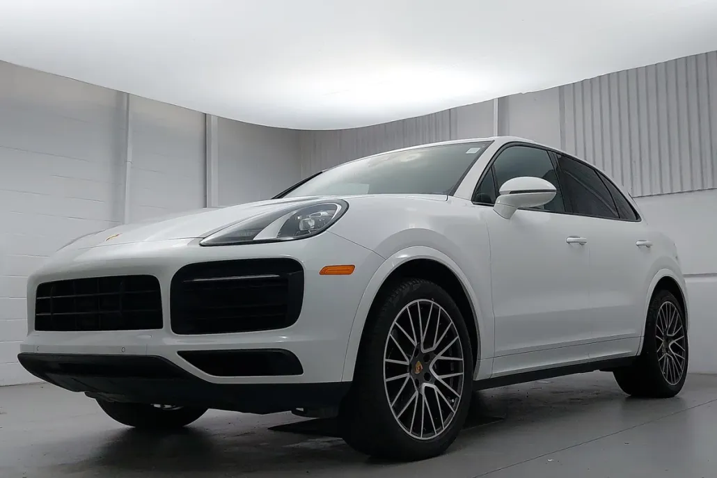 2020 Porsche Cayenne photo 1