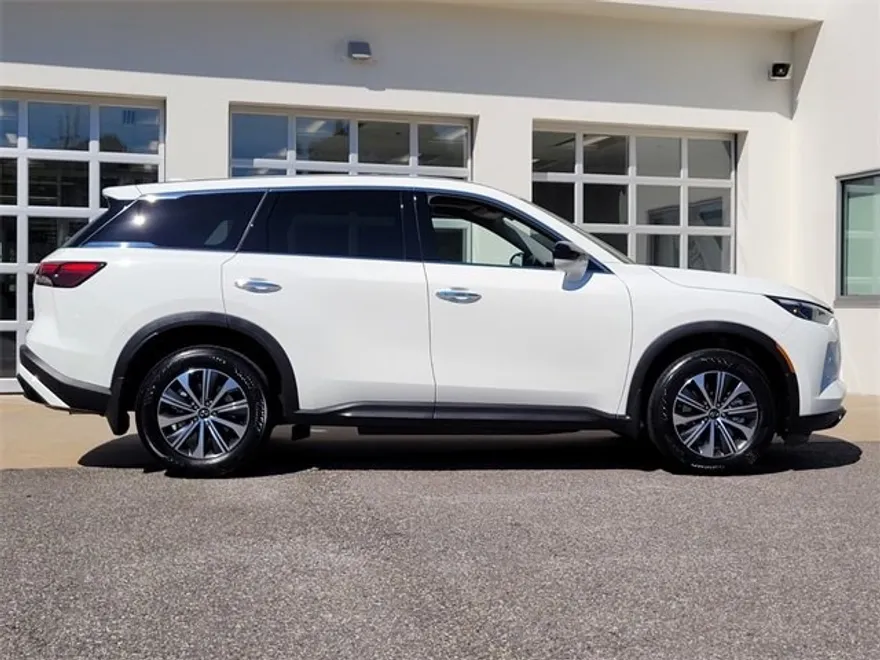 2025 Infiniti QX60 Pure AWD photo 1