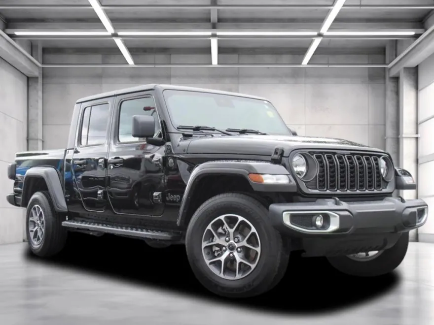 2024 Jeep Gladiator Sport S photo 1