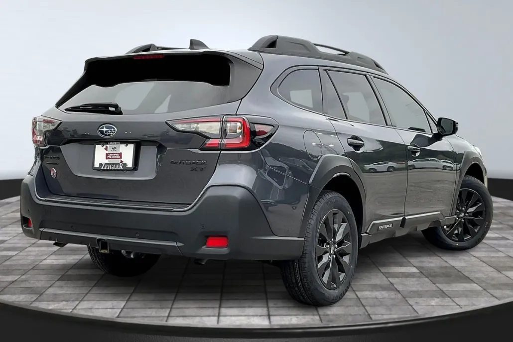 2023 Subaru Outback Onyx Edition XT photo 1