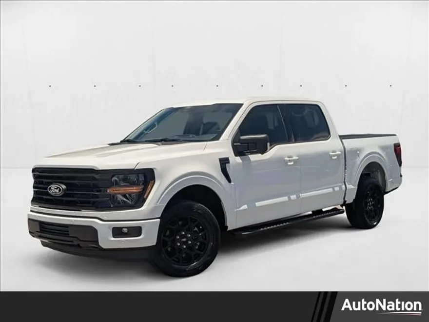 2025 Ford F-150 XLT photo 1