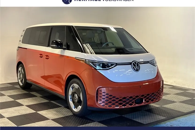 2025 Volkswagen ID. Buzz Pro Plus photo 1