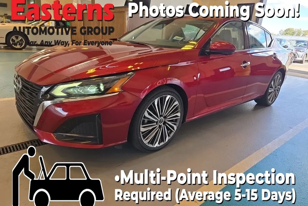 2023 Nissan Altima 2.5 SL photo 1