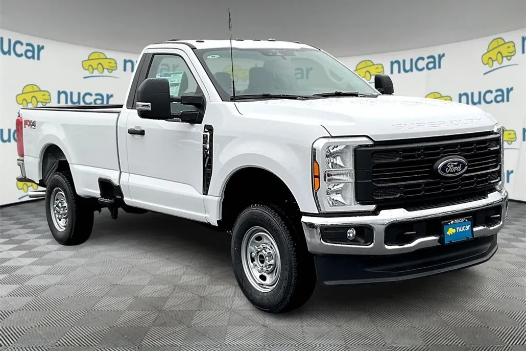 2025 Ford F-250 photo 1
