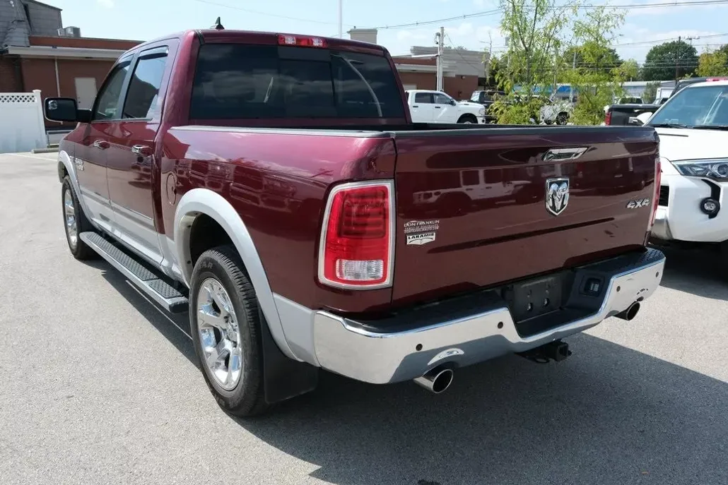 2017 Ram 1500 Laramie photo 1