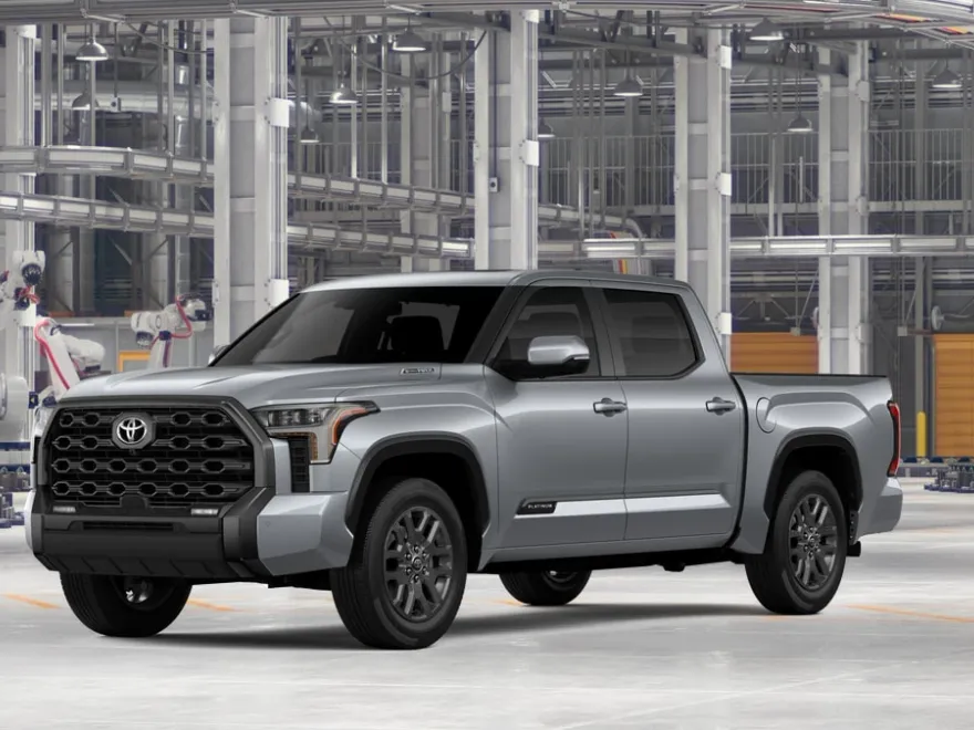 2026 Toyota Tundra Platinum photo 1