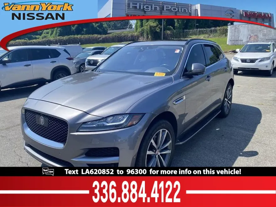 2020 Jaguar F-PACE Prestige photo 1