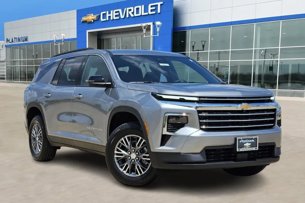 2026 Chevrolet Traverse photo 1