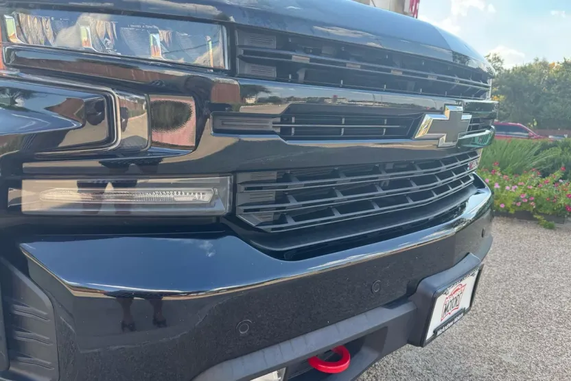 2020 Chevrolet Silverado 1500 LT photo 1