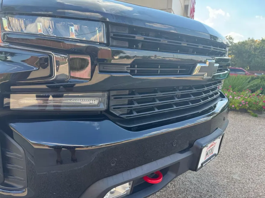 2020 Chevrolet Silverado 1500 LT photo 1