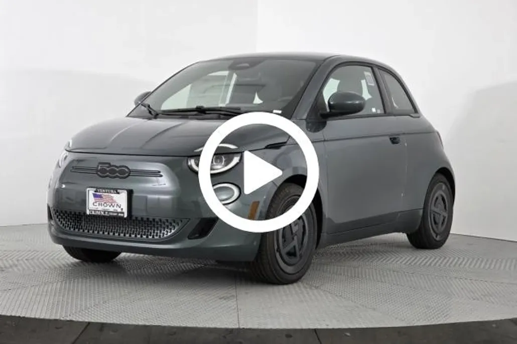 2025 Fiat 500e La Prima photo 1