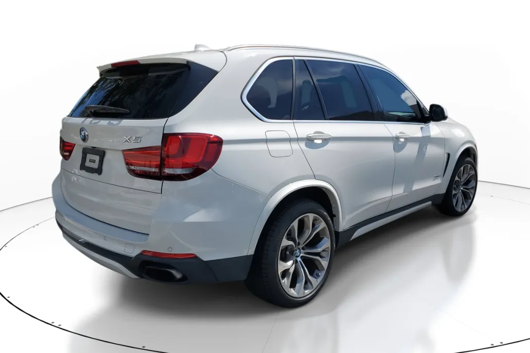 2016 Bmw X5 xDrive50i photo 1