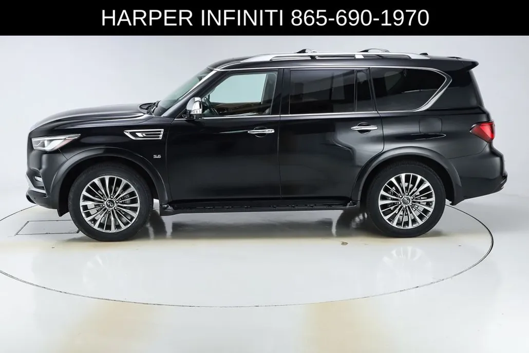 2020 Infiniti QX80 Luxe photo 1