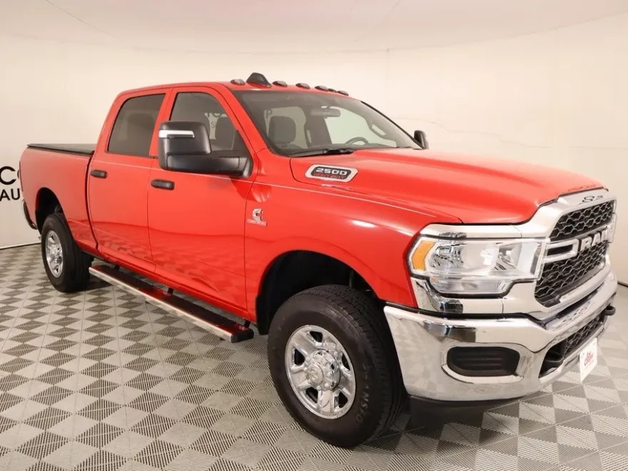 2024 Ram 2500 Tradesman photo 1