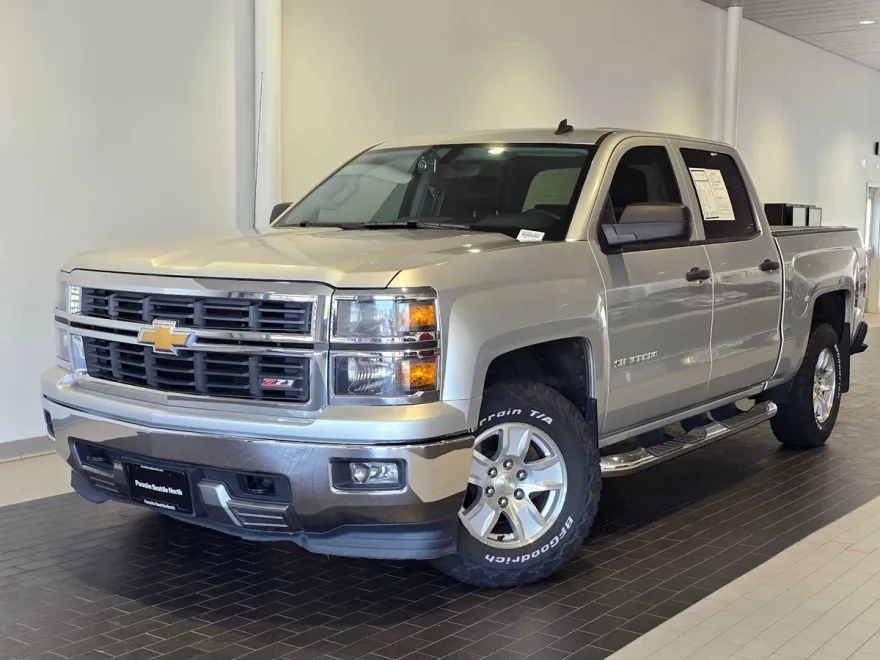 2014 Chevrolet Silverado 1500 LT photo 1