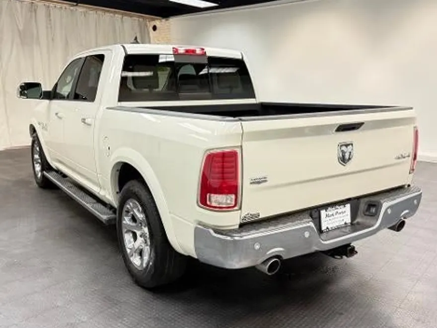 2017 Ram 1500 Laramie photo 1