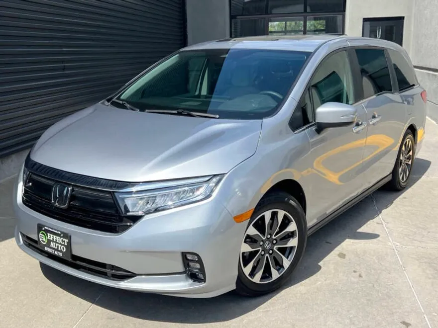 2024 Honda Odyssey EX-L photo 1