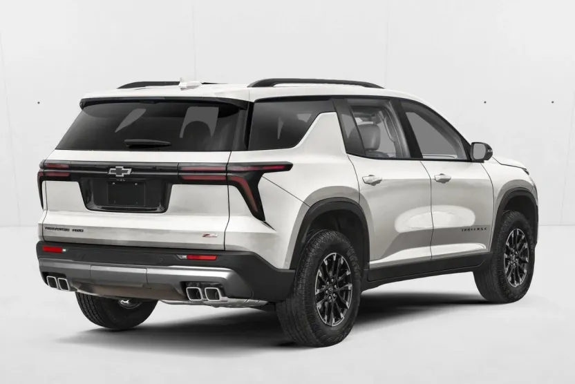 2026 Chevrolet Traverse High Country photo 1