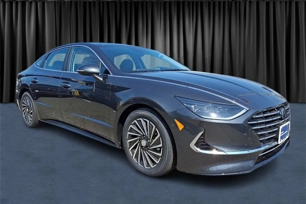 2023 Hyundai Sonata Hybrid Limited photo 1