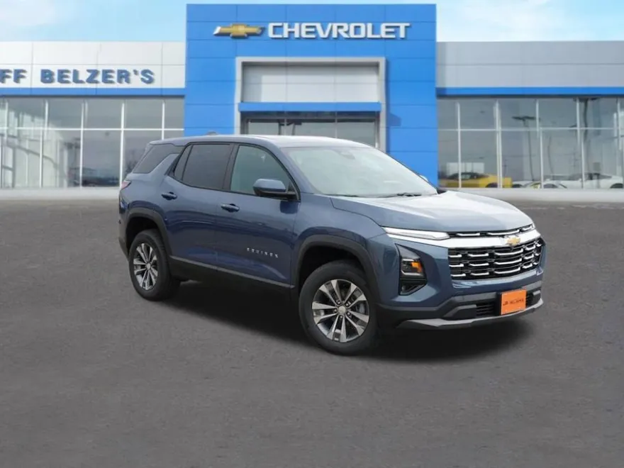 2026 Chevrolet Equinox LT photo 1