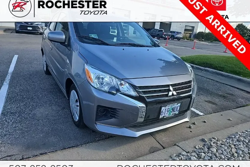 2022 Mitsubishi Mirage ES photo 1