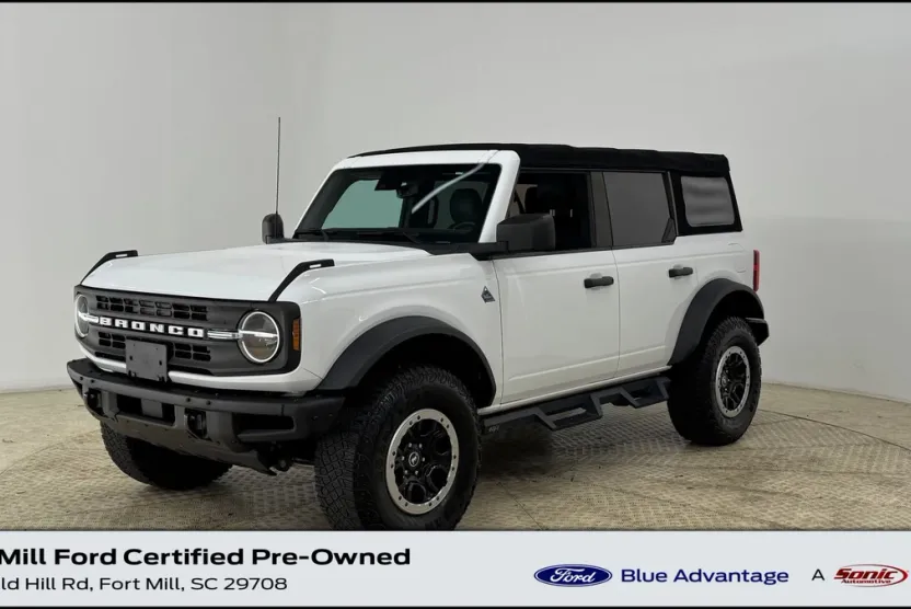 2021 Ford Bronco Black Diamond photo 1