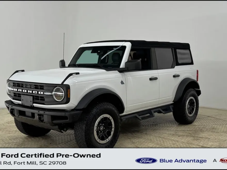 2021 Ford Bronco Black Diamond photo 1