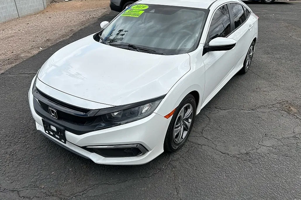 2019 Honda Civic LX photo 1