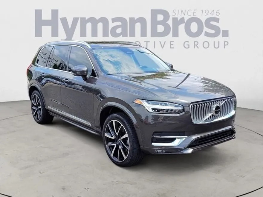 2023 Volvo XC90 Plus AWD photo 1