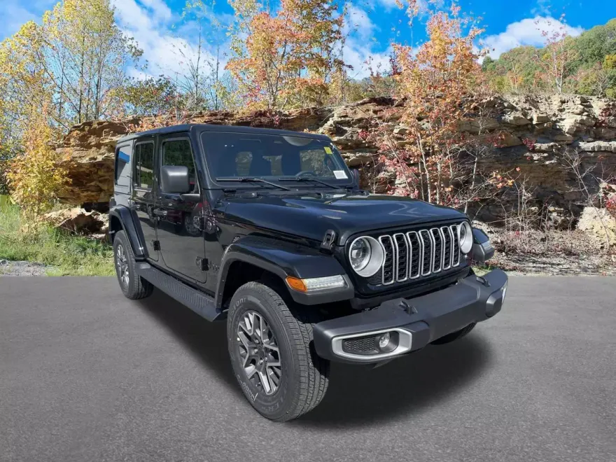 2025 Jeep Wrangler Sahara photo 1