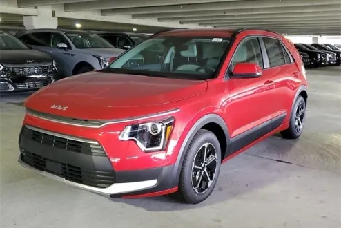 2025 Kia Niro EX photo 2