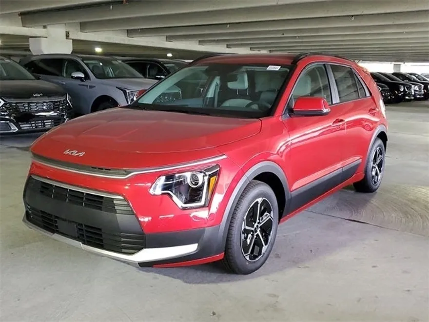 2025 Kia Niro EX photo 2