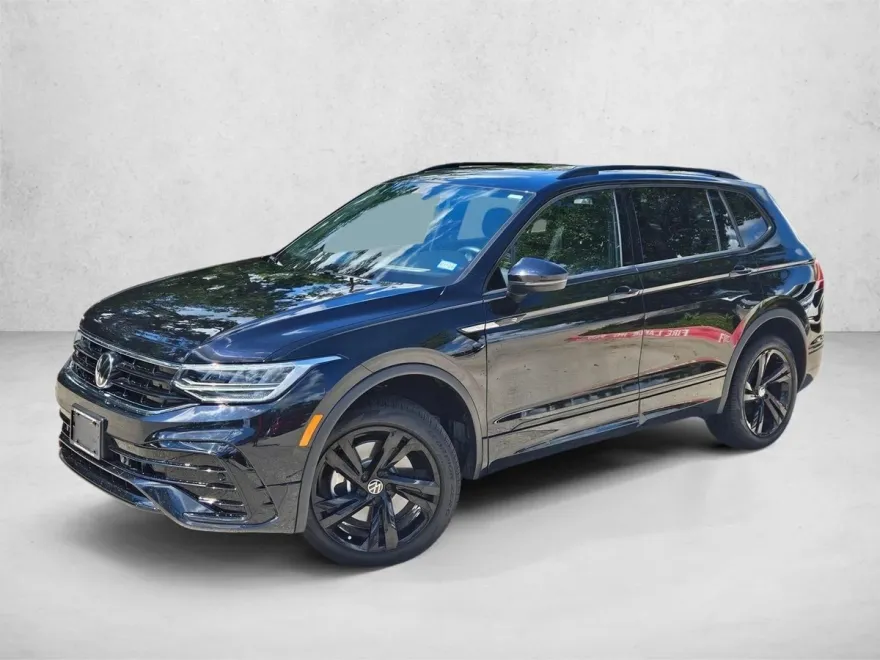 2023 Volkswagen Tiguan SE R-Line Black photo 1