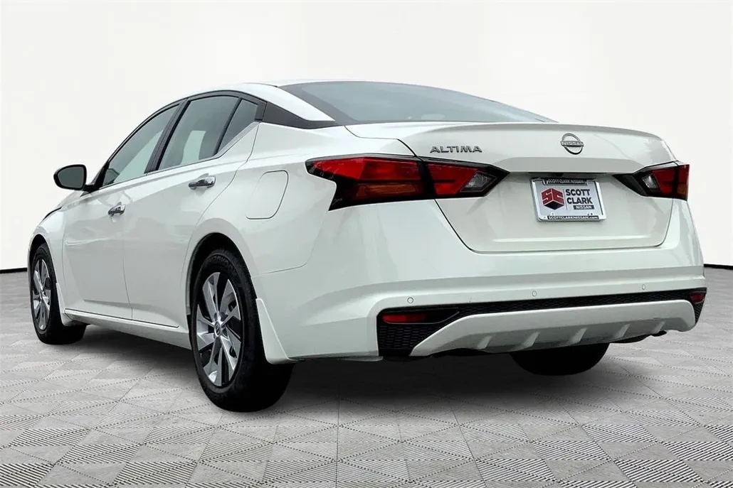 2024 Nissan Altima 2.5 S photo 1
