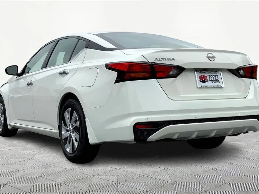 2024 Nissan Altima 2.5 S photo 1