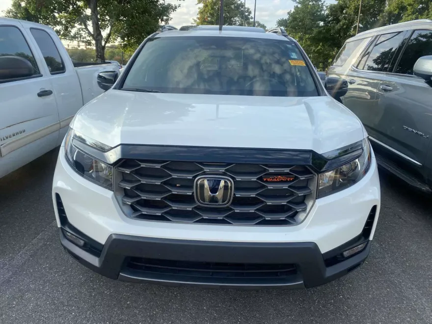 2022 Honda Passport TrailSport photo 1