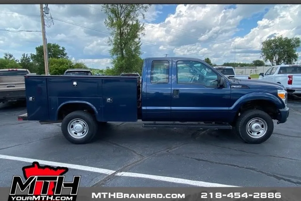 2016 Ford F-350 photo 1