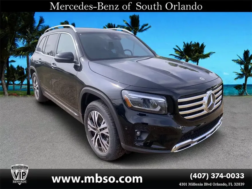 2024 Mercedes Benz GLB 250 4MATIC photo 1