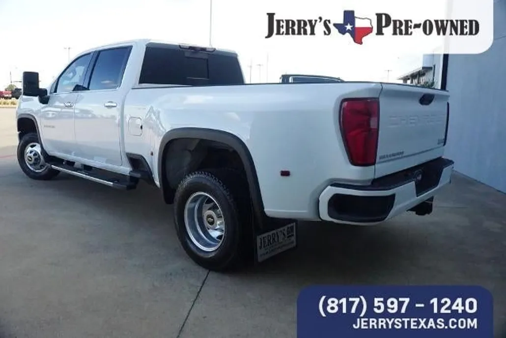 2023 Chevrolet Silverado 3500HD High Country photo 1