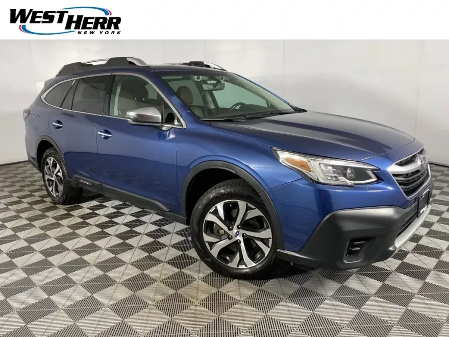 2022 Subaru Outback Touring photo 1