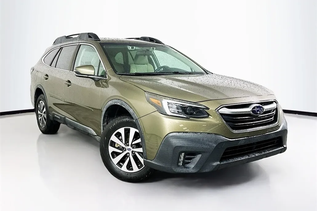 2020 Subaru Outback Premium photo 1