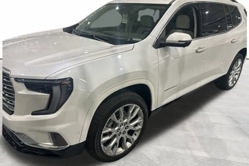 2024 Gmc Acadia Denali photo 1